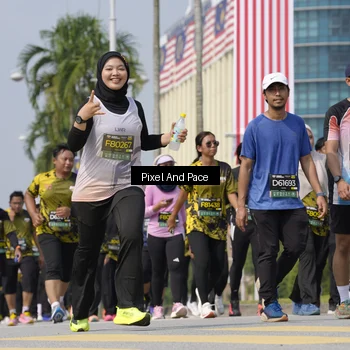 Runner Photo 6558968