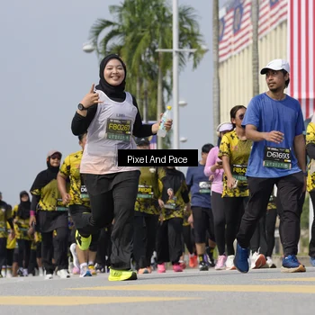 Runner Photo 6558979