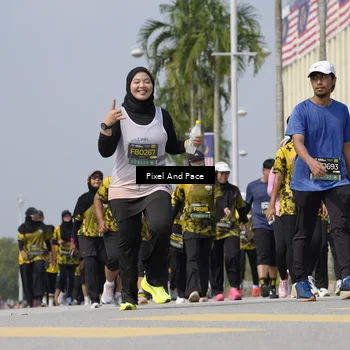 Runner Photo 6558985
