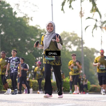 Runner Photo 6558999