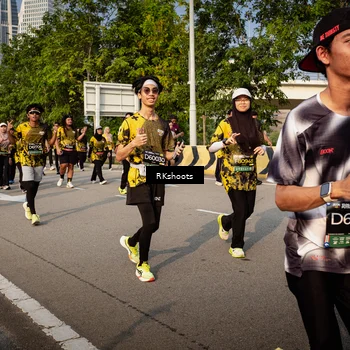 Runner Photo 6559010