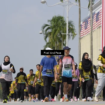 Runner Photo 6559033