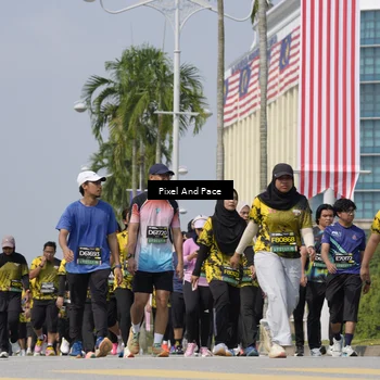 Runner Photo 6559046