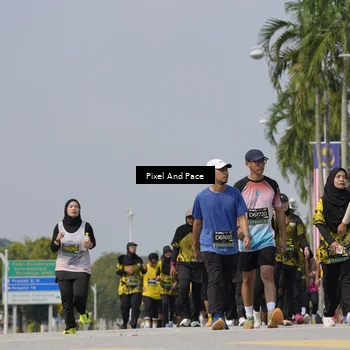 Runner Photo 6559074