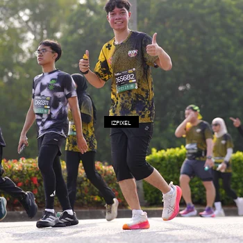 Runner Photo 6559091