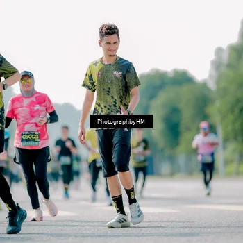 Runner Photo 6559100