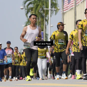 Runner Photo 6559133