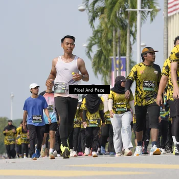 Runner Photo 6559140