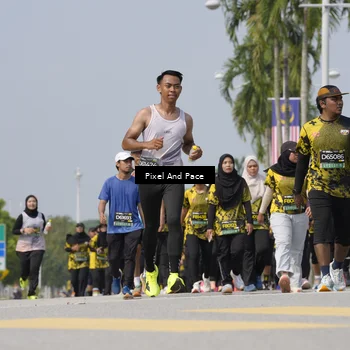 Runner Photo 6559144