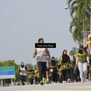 Runner Photo 6559159