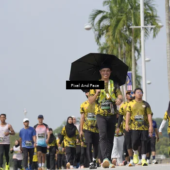 Runner Photo 6559209