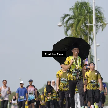 Runner Photo 6559213