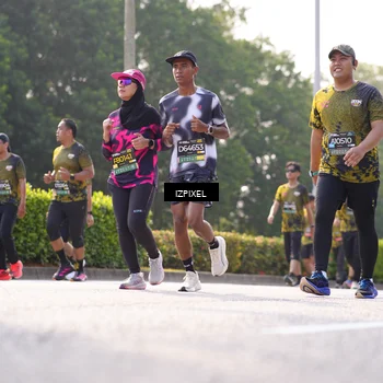 Runner Photo 6559250