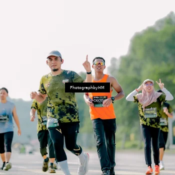 Runner Photo 6559264