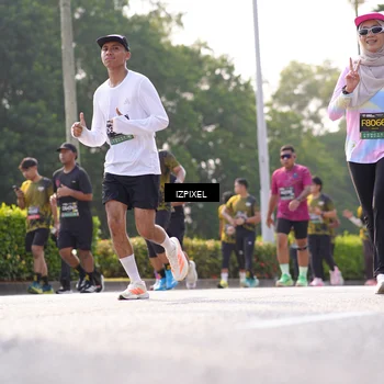 Runner Photo 6559318
