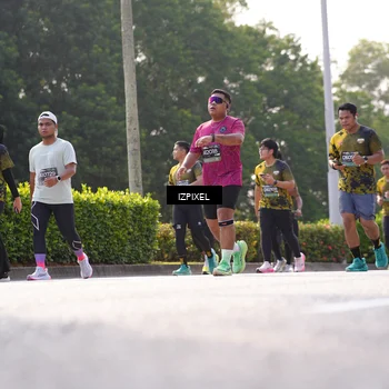 Runner Photo 6559362