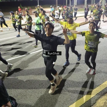Runner Photo 6559400