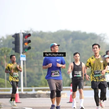 Runner Photo 6559415
