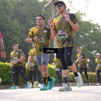 Runner Photo 6559421