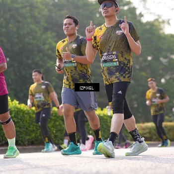 Runner Photo 6559426