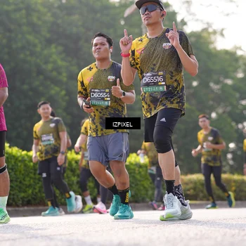 Runner Photo 6559430