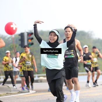 Runner Photo 6559512