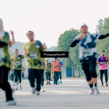 Runner Photo 6559528