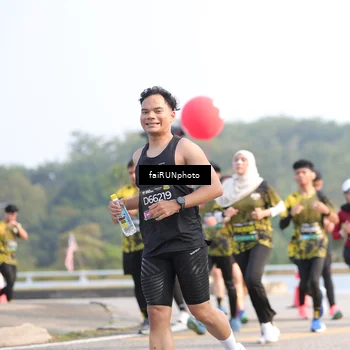 Runner Photo 6559551