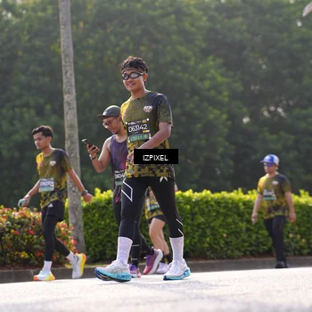 Runner Photo 6559557