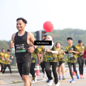 Runner Photo 6559566