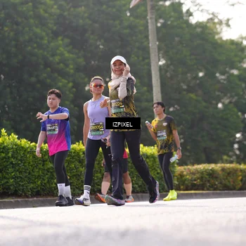 Runner Photo 6559657