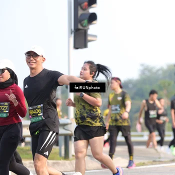 Runner Photo 6559660