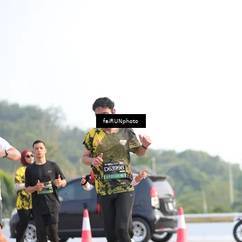 Runner Photo 6559747