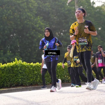 Runner Photo 6559772