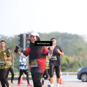 Runner Photo 6559808