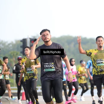 Runner Photo 6559844