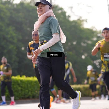 Runner Photo 6559873