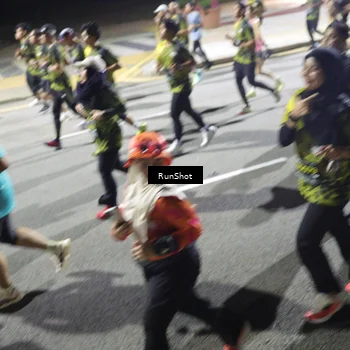 Runner Photo 6559894