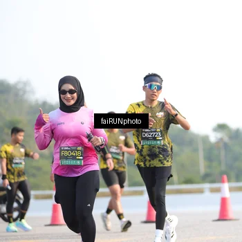 Runner Photo 6559901