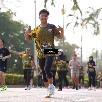 Runner Photo 6559912