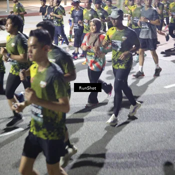 Runner Photo 6559916