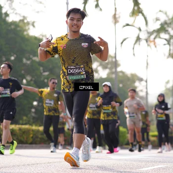 Runner Photo 6559929