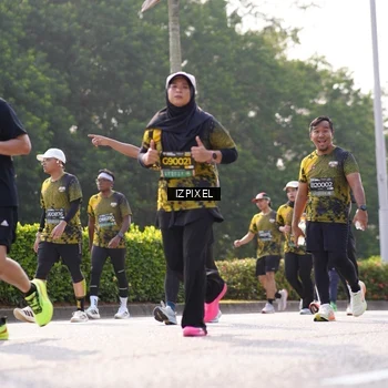 Runner Photo 6559949