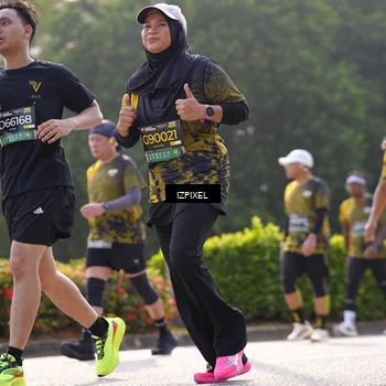 Runner Photo 6559965
