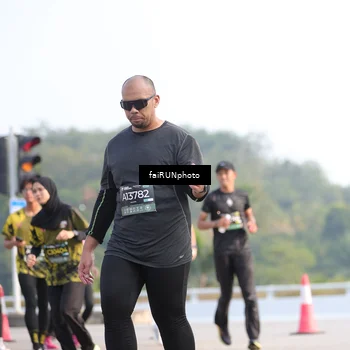 Runner Photo 6560004