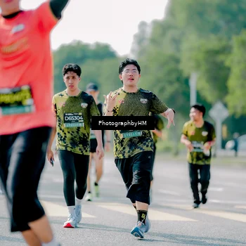Runner Photo 6560005