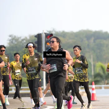 Runner Photo 6560054