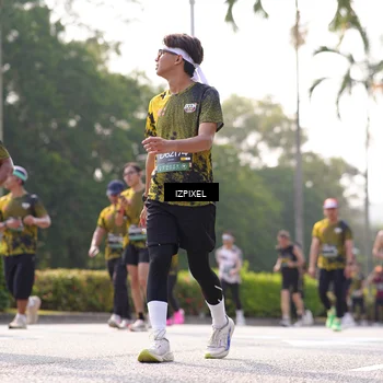 Runner Photo 6560075