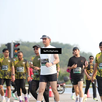 Runner Photo 6560093