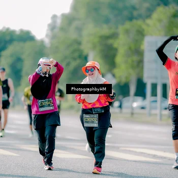 Runner Photo 6560114
